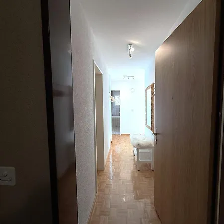 Schwarzhorn 3- Komplett Renoviert, Tolle Aussicht!