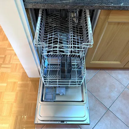 Schwarzhorn 3- Komplett Renoviert, Tolle Aussicht!