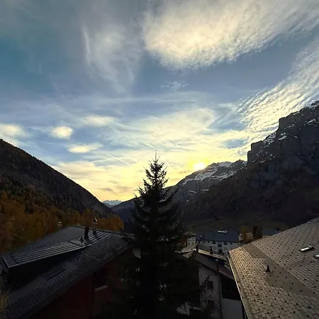 Schwarzhorn 3- Komplett Renoviert, Tolle Aussicht! * Leukerbad