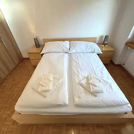 Apartment Schwarzhorn 3- Komplett Renoviert, Tolle Aussicht! *